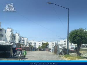 Departamento en INFONAVIT Bosques San Sebastían, Puebla, Puebla