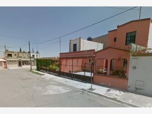 Casa en venta en Las Flores, Saltillo — foto 3 de 12