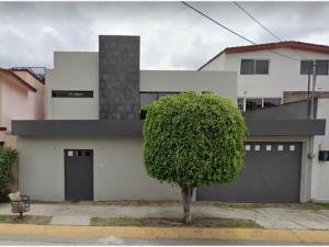 Casa en remate en Las Arboledas, Atizapán de Zaragoza, México