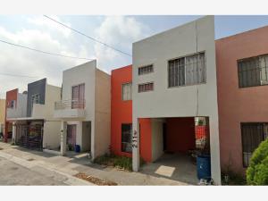 Casa en venta en Renaceres, Apodaca — foto 3 de 13