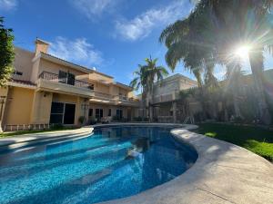 Casa en venta en Hacienda del Rosario, Torreón — foto 2 de 27