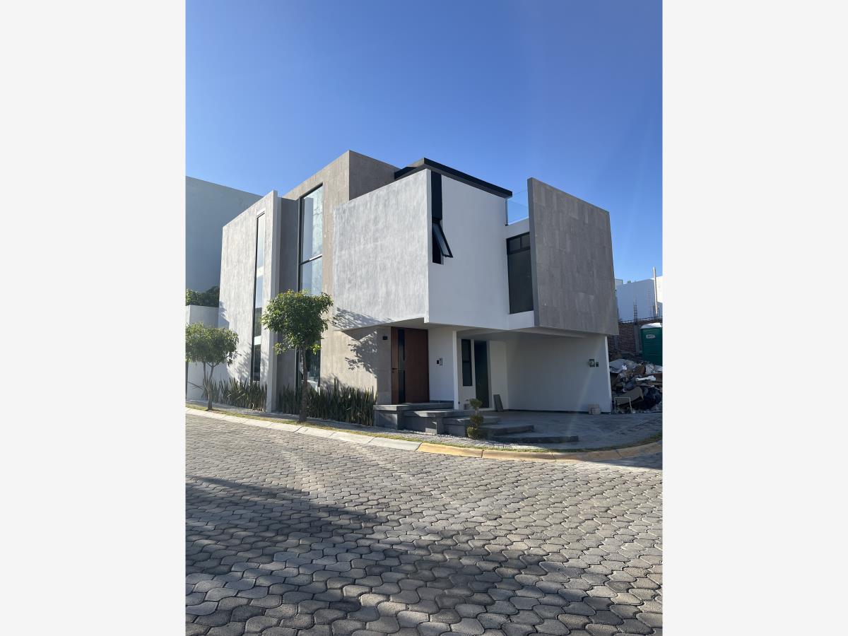 Casa en venta en Lomas de Angelópolis, San Andrés Cholula — foto 1 de 23