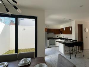 Casa en renta en El Campanario, Zapopan — foto 2 de 18