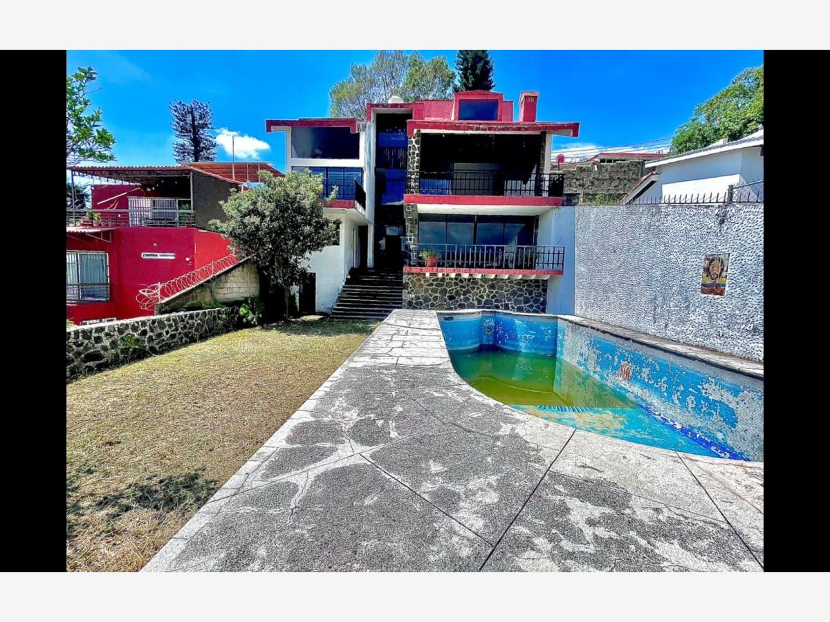 Casa en venta en Lomas de Coyuca, Cuernavaca — foto 1 de 10