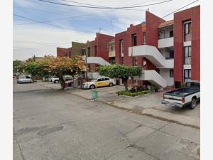 Departamento en venta en Jardines de los Poetas, Guadalajara — foto 2 de 5