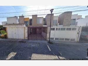 Casa en venta en El Campesino, San Pedro Tlaquepaque — foto 2 de 12