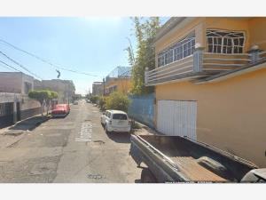 Casa en venta en Nezahualpilli, Ecatepec de Morelos — foto 3 de 12