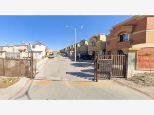 Casa en venta en Urbi Quinta del Cedro, Tijuana — foto 3 de 4