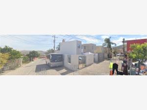 Casa en venta en Lomas Del Sur, Tlajomulco de Zúñiga — foto 2 de 4