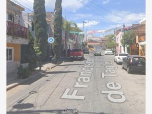 Casa en Colinas de Huentitan, Guadalajara, Jalisco