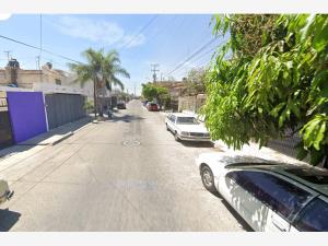 Casa en venta en Huentitan El Bajo, Guadalajara — foto 3 de 12