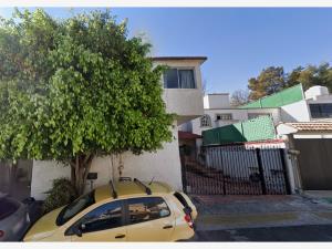 Casa en venta en Lomas Verdes 4a Sección, Naucalpan de Juárez — foto 2 de 16