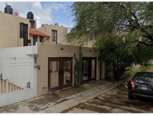 Casa en venta en Residencial Jesús María, Jesús María — foto 2 de 18