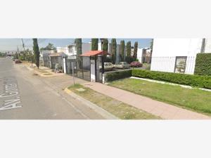 Casa en venta en Riveras de San Sebastianito, San Pedro Tlaquepaque — foto 2 de 5