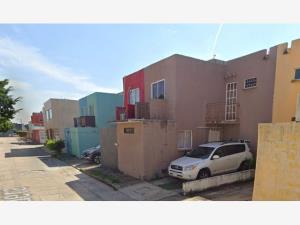 Casa en venta en Puerto Esmeralda, Coatzacoalcos — foto 2 de 4