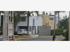 Casa en venta en Santa Anita, San Pedro Tlaquepaque — foto 2 de 5