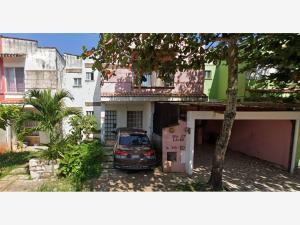 Casa en venta en Residencial las Olas, Cosoleacaque — foto 2 de 4