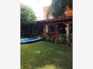 Casa en Lomas de Vista Hermosa, Cuernavaca, Morelos