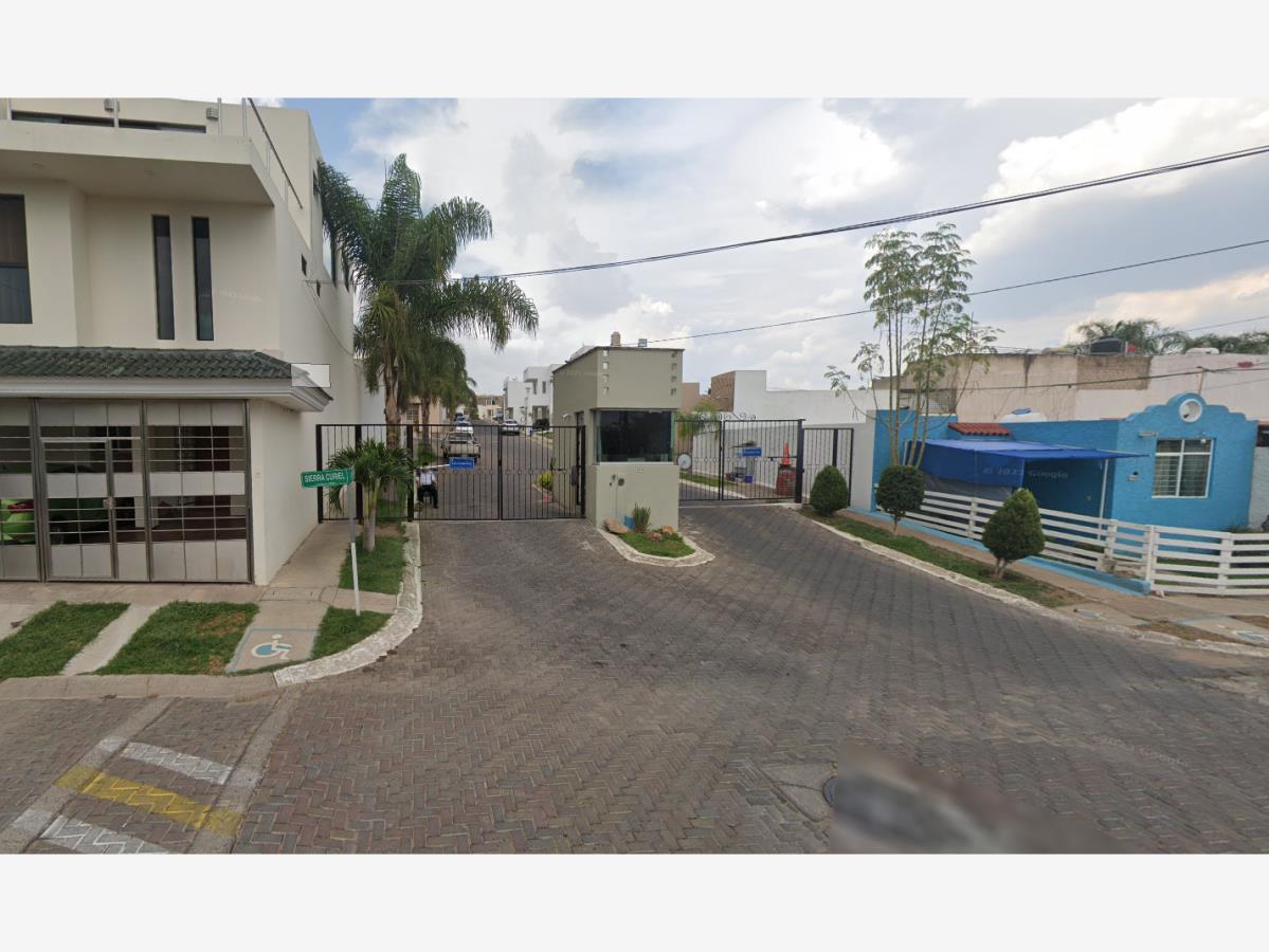 Departamento en venta en Lomas de Curiel, San Pedro Tlaquepaque — foto 1 de 6
