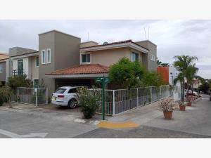 Casa en venta en Haciendas Del Valle, Zapopan — foto 2 de 23