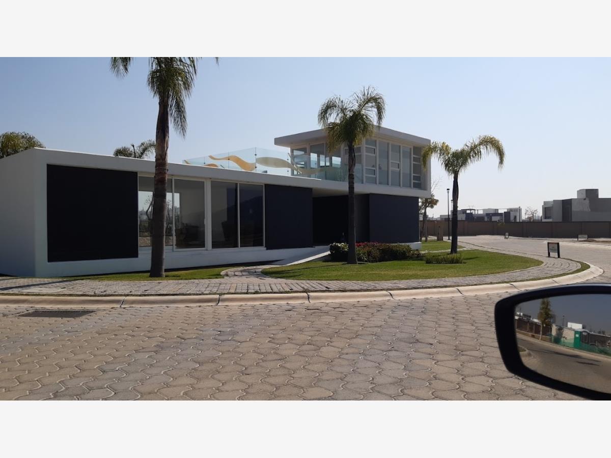 Terreno en venta en Lomas de Angelópolis, San Andrés Cholula — foto 1 de 2