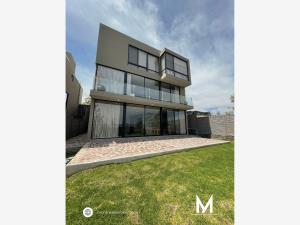 Casa en venta en Country Club Gran Jardín, León — foto 2 de 10