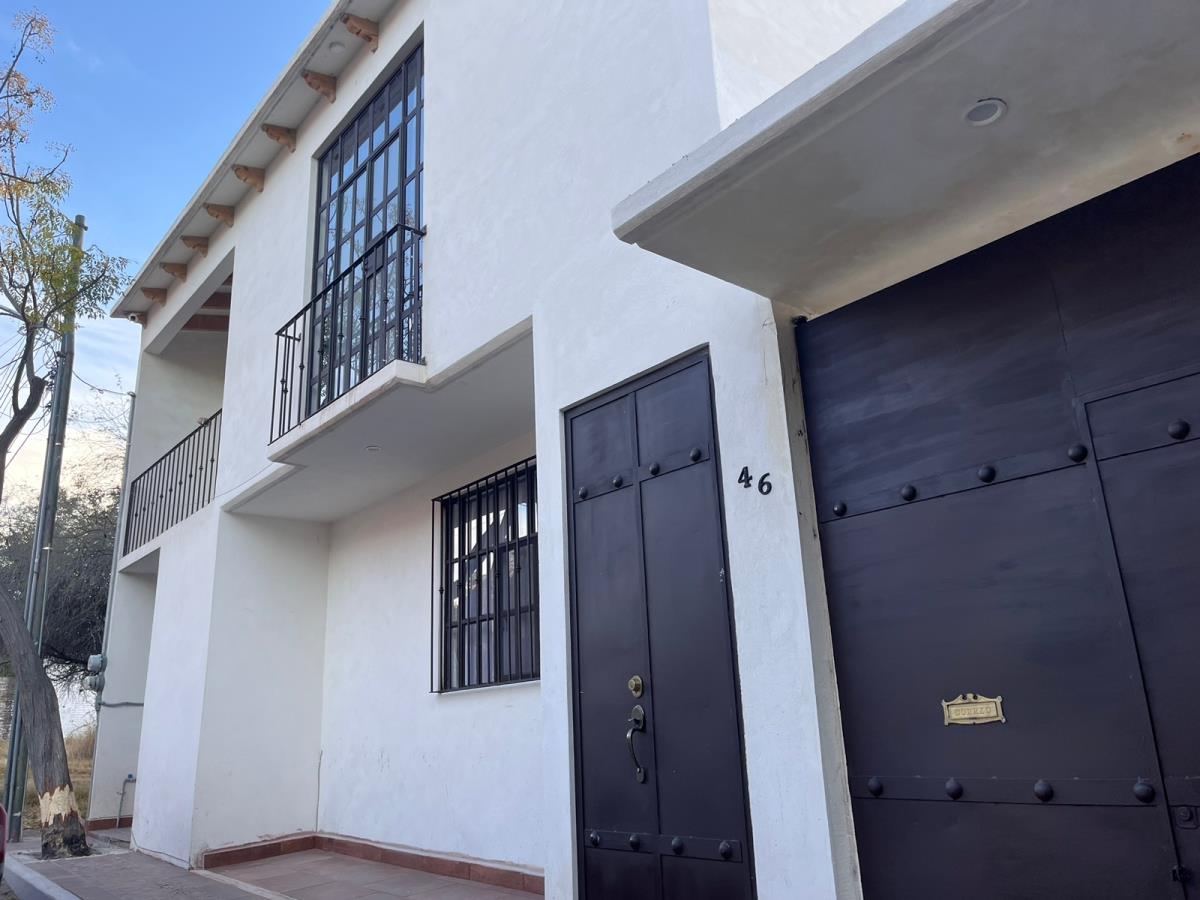 Casa en venta en Villa de los Frailes, San Miguel de Allende — foto 1 de 17