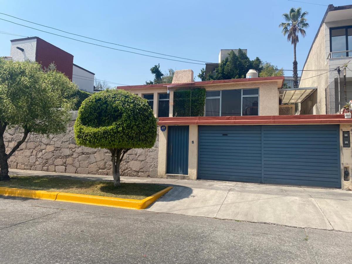 Casa en venta en Ciudad Satelite, Naucalpan de Juárez — foto 1 de 36