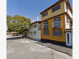 Casa en venta en Parque Residencial Coacalco 1a Sección, Coacalco de Berriozábal — foto 2 de 6