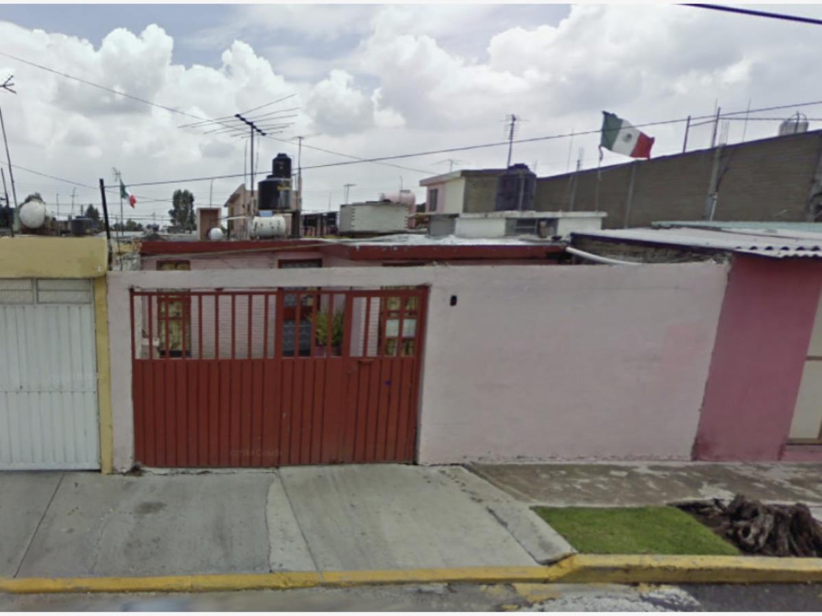 Casa en venta en Villa de las Flores 1a Sección (Unidad Coacalco), Coacalco de Berriozábal — foto 1 de 8