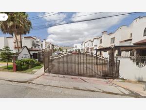 Casa en Residencial Agua Caliente, Tijuana, Baja California