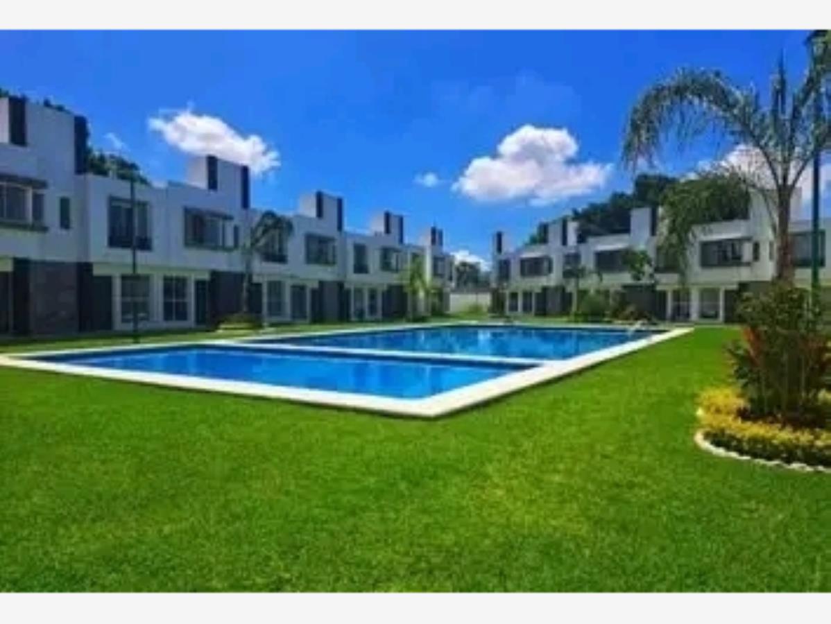 Casa en venta en Centro Jiutepec, Jiutepec — foto 1 de 13