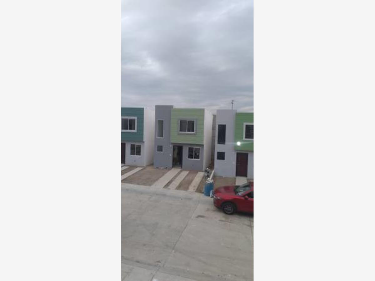 Casa en venta en Aztlan, Playas de Rosarito — foto 1 de 16