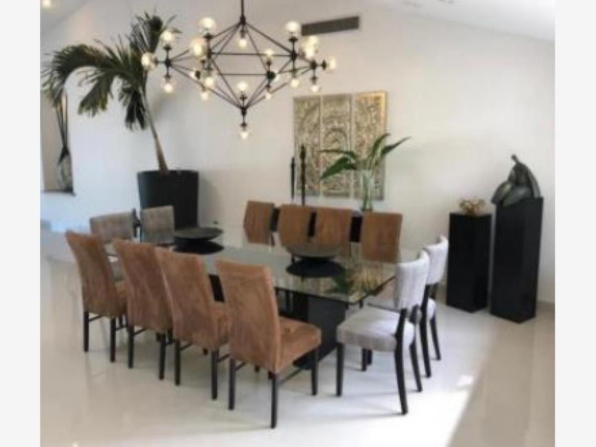Casa en venta en Jardines de Mocambo, Boca del Río — foto 1 de 9