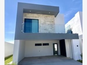 Casa en venta en La Barranca, Torreón, Coahuila de Zaragoza