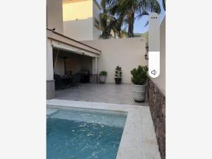Casa en venta en Misión Canterías, Monterrey — foto 3 de 14