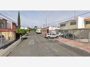 Casa en venta en El Colli Urbano 1a. Sección, Zapopan — foto 3 de 4
