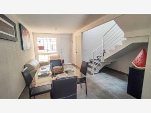 Casa en venta en La Hacienda, Morelia — foto 2 de 27