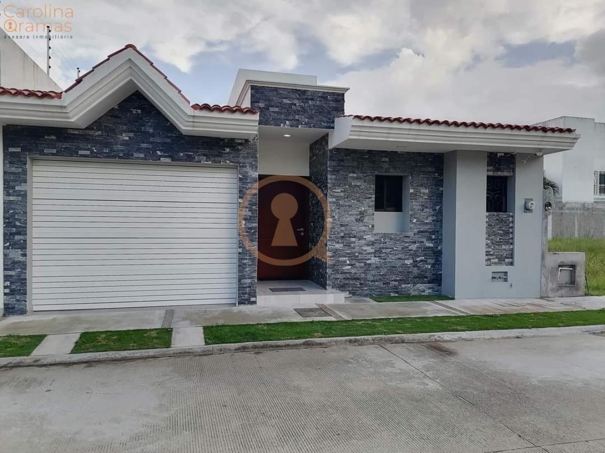 Casa en venta en El Country, Centro — foto 1 de 29