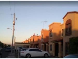 Casa en Gran Venecia, Mexicali, Baja California