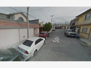 Casa en Oceanía, Saltillo, Coahuila de Zaragoza