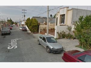 Casa en venta en Oceanía, Saltillo — foto 3 de 12