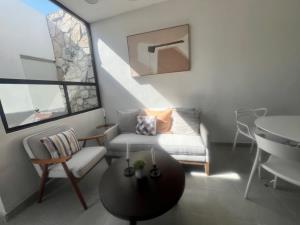 Casa en venta en Cerradas Miravalle, Gómez Palacio — foto 3 de 13