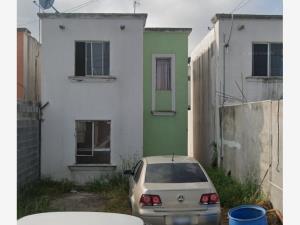 Casa en venta en Zona Industrial, Río Bravo — foto 2 de 13