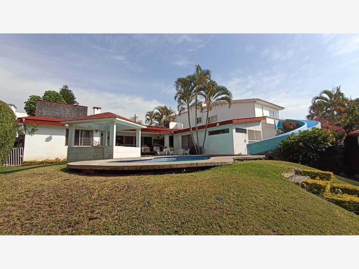 Casa en venta en Lomas de Cocoyoc, Atlatlahucan — foto 1 de 26