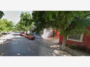 Casa en venta en Villas del Manantial, Culiacán — foto 3 de 12