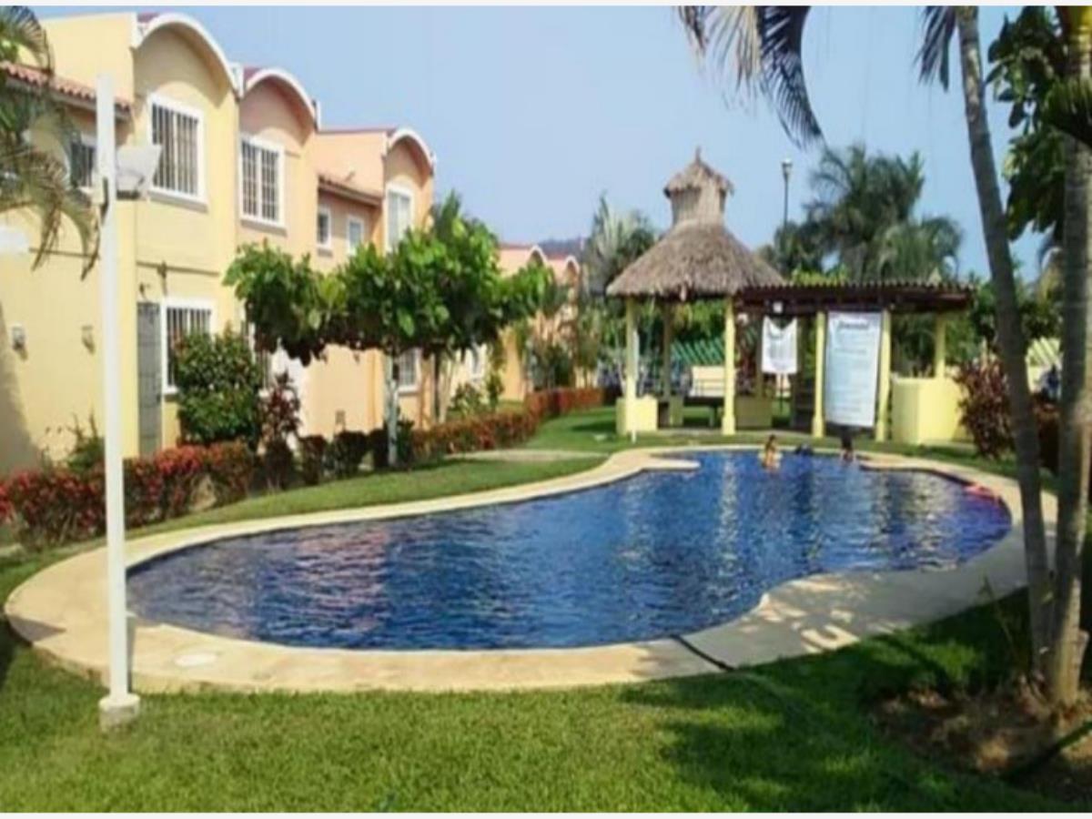Casa en venta en La Joya, Zihuatanejo de Azueta — foto 1 de 9