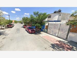 Casa en venta en Ciudad las Torres, Saltillo — foto 3 de 12