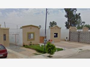 Casa en venta en Ángeles de Puebla, Mexicali — foto 3 de 5