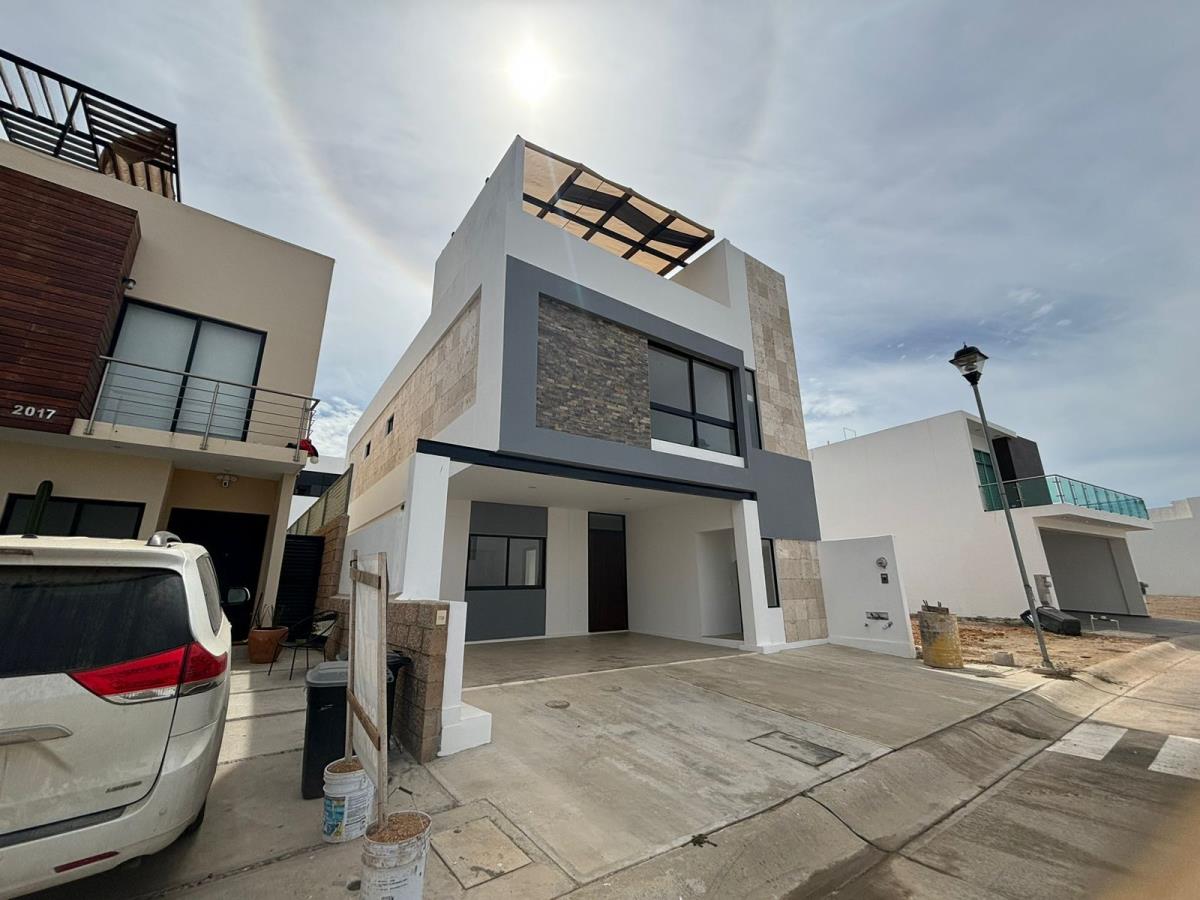 Casa en venta en Altabrisa Residencial, Mazatlán — foto 1 de 14